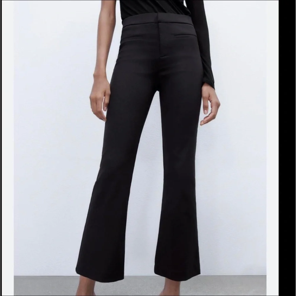 Zara black satin mini flare semi cropped pants
